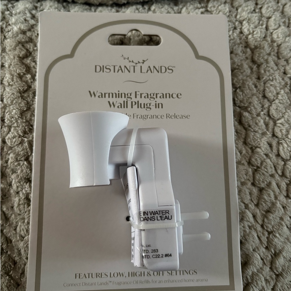 White Warming Fragrance Wall Plug-in